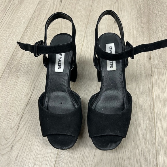 Steve Madden Trixie Black Platform Chunky Heels - Picture 2 of 6